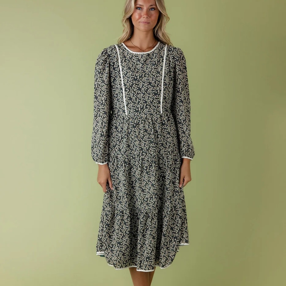 ROOLEE Mom Medium Green and Cream Long Sleeve Dress